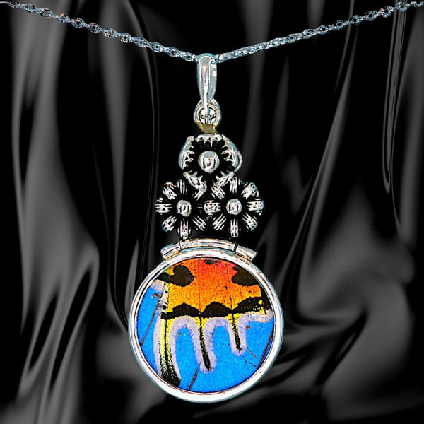 Floral Natural Butterfly Necklace