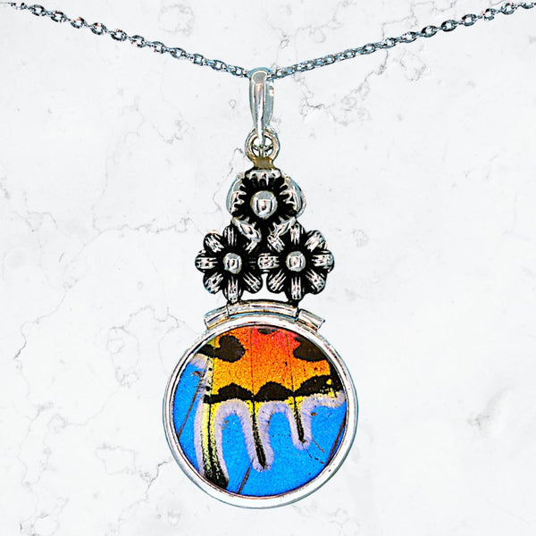 Floral Natural Butterfly Necklace