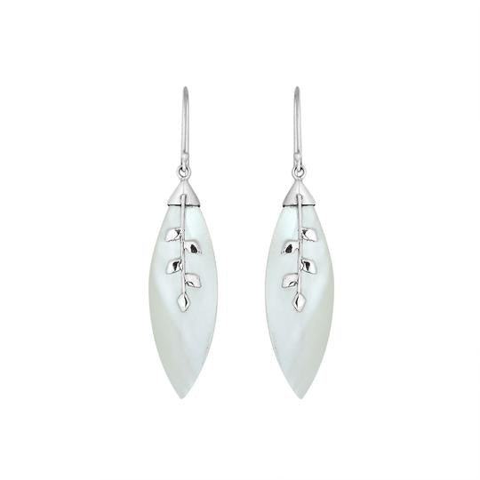 Flores Mother of Pearl Earrings