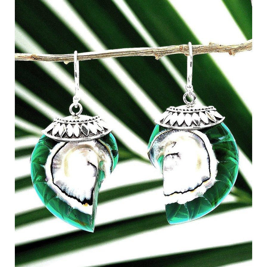 Green Natural Nautilus Pearl Shell Earrings